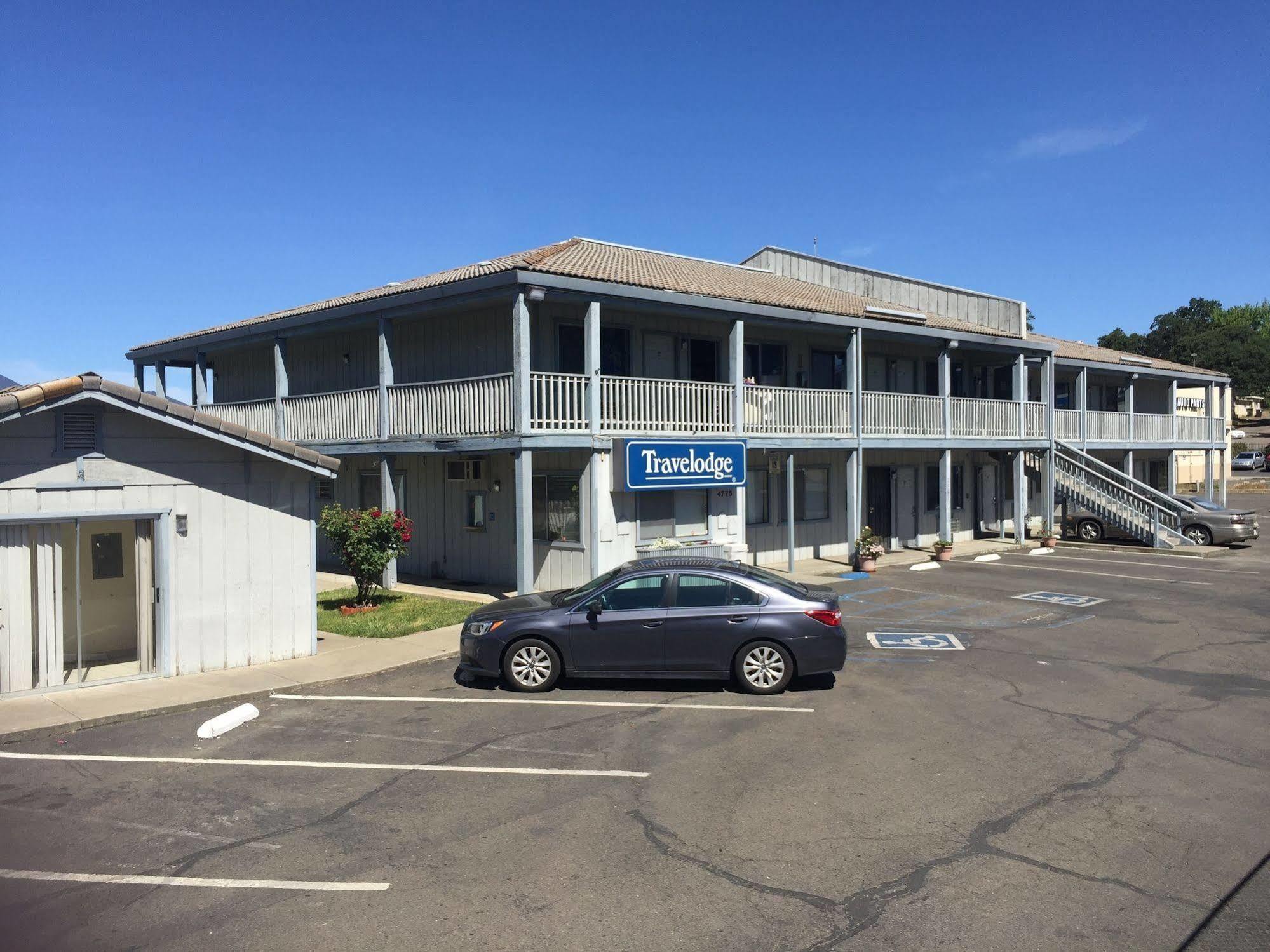 Travelodge By Wyndham Clearlake Exterior photo